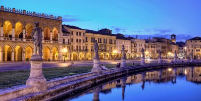 Splendida Piazza di Prato della Valle a Padova